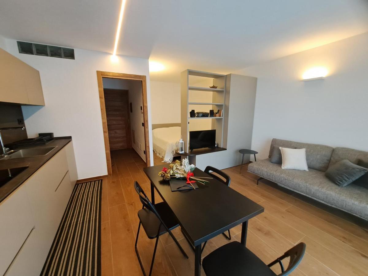 Petit Nid Apartment La Salle Exterior photo